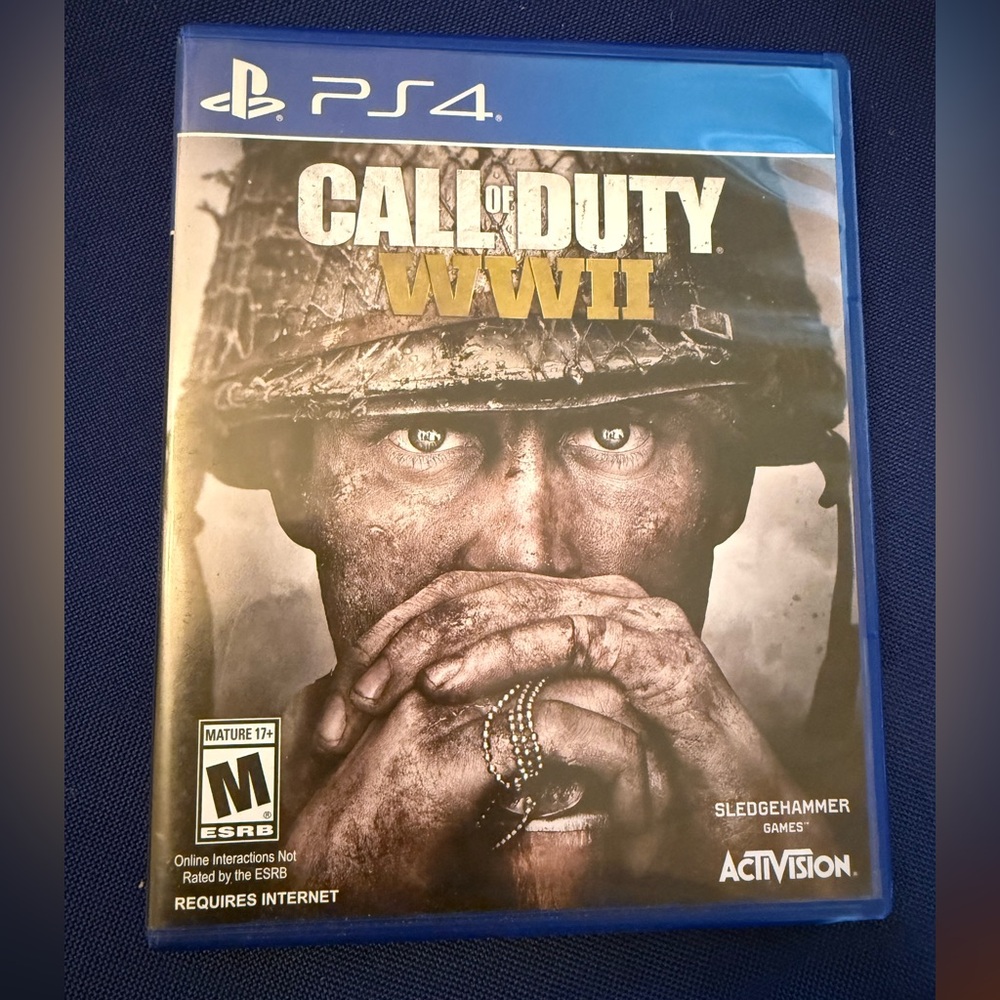 Call of Duty: WWII for PS4 - Blue Case